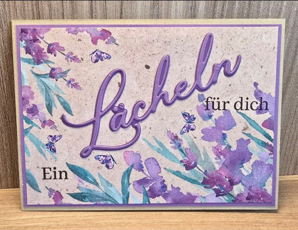 lächeln lavendelblüte 